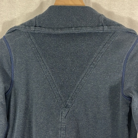 Lululemon Gratitude Wrap Blue Activewear Athleisure Jacket Womens Size 4 Lounge - Picture 9 of 10